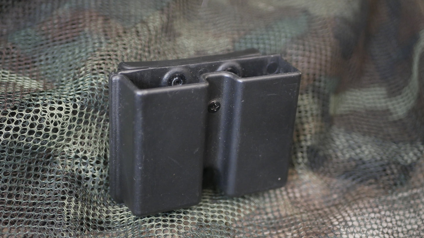 Uncle Mike's Dual Mag Holster