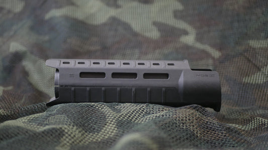 Magpul MOE Carbine Length AR-15 Hanguard